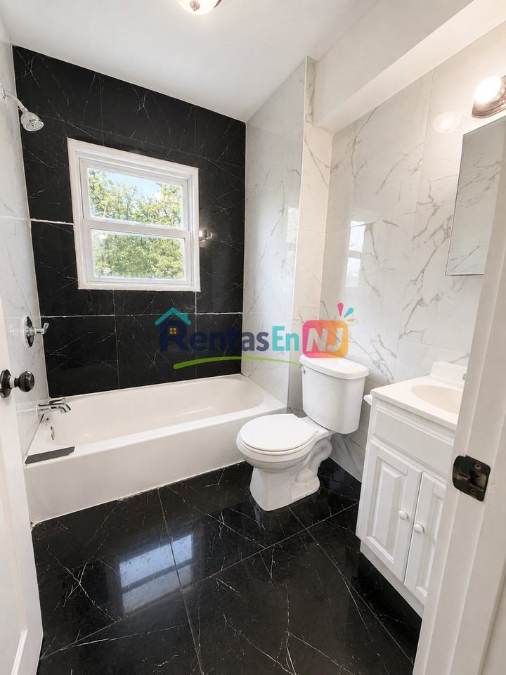 187 Vermont Ave #1 - Photo 7 of 10