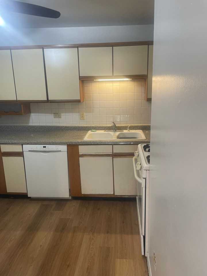 4939 S Dorchester Ave #5E - Photo 6 of 8