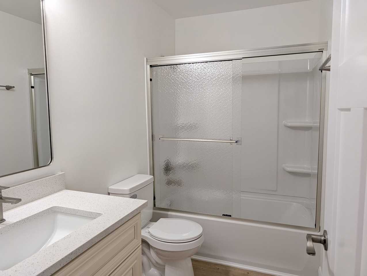533 Clara Ave #13 - Photo 7 of 19