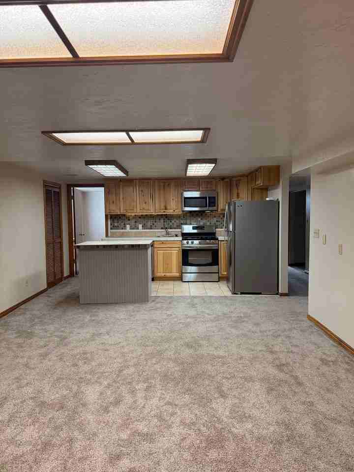 486 S Clover View Dr #1 - Photo 3 of 11