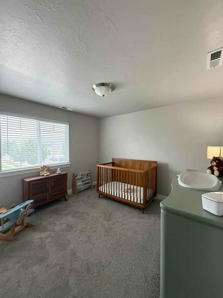 4111 W 1650 N - Photo 7 of 19