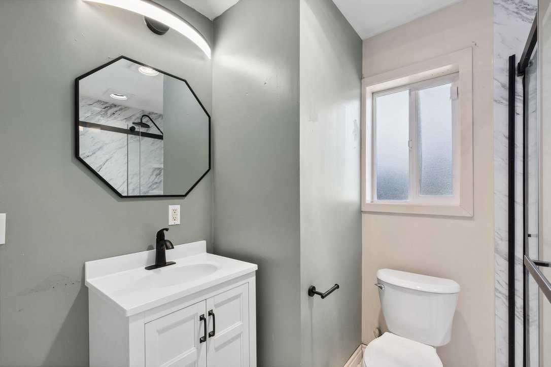644 S 189th St - Photo 7 of 20