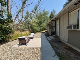 featured image of 1214 S Hanson Ave #1214
