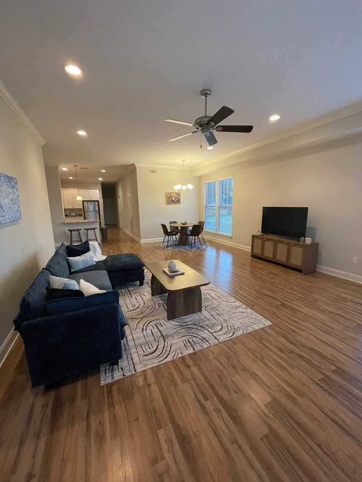 1528 Orpheum Ave #A - Photo 4 of 25