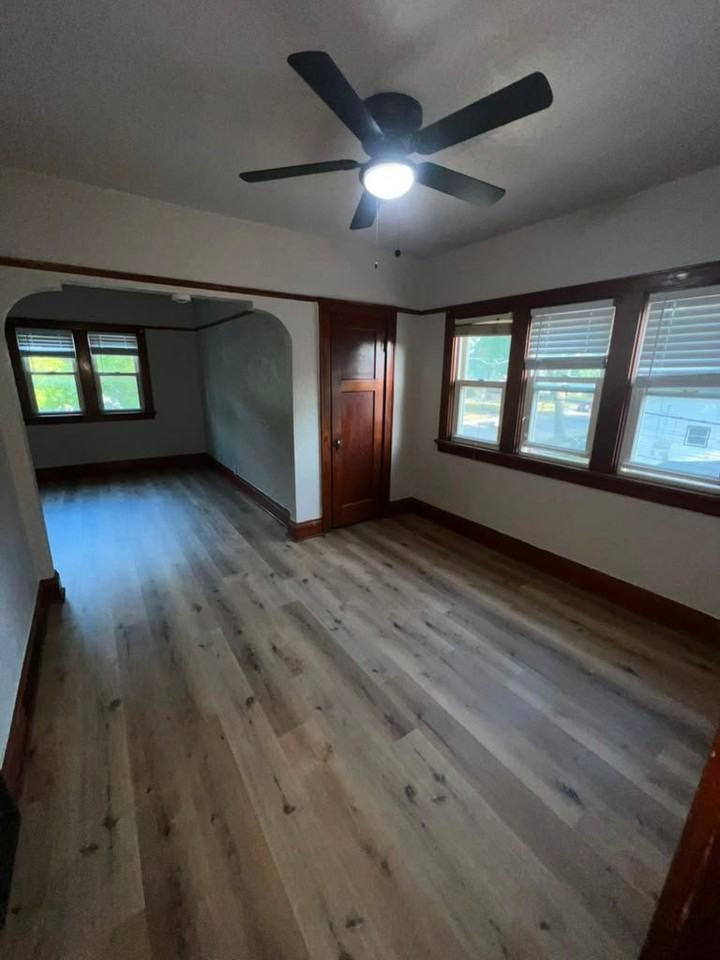 5021 N 27th St - Photo 6 of 8