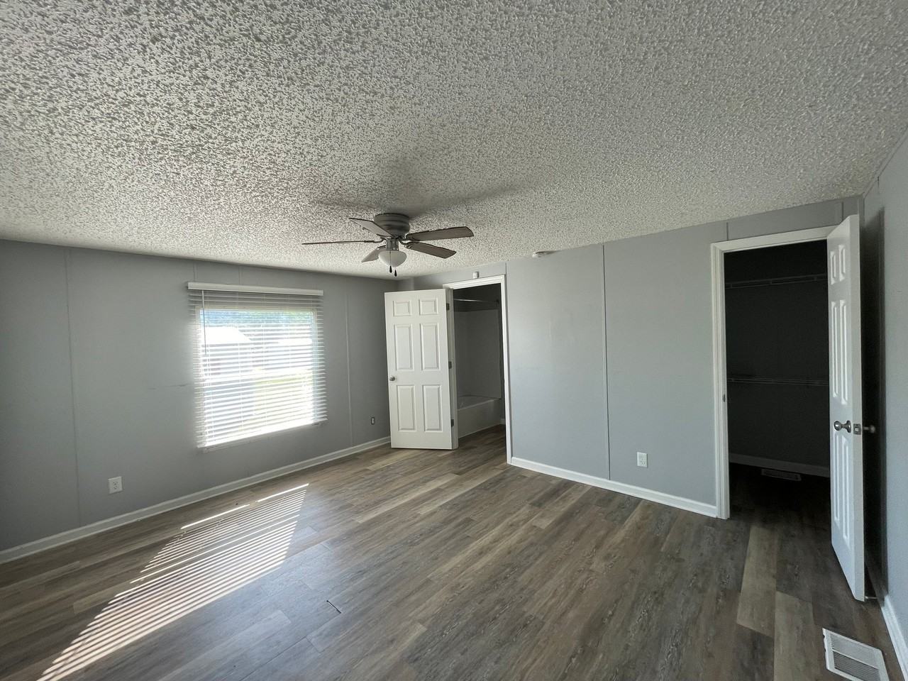 207 Cumberland Ln #207 - Photo 3 of 13