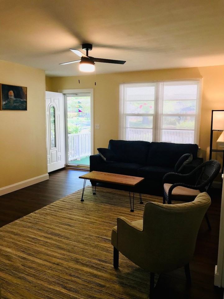410 High Valley Blvd - Photo 3 of 17