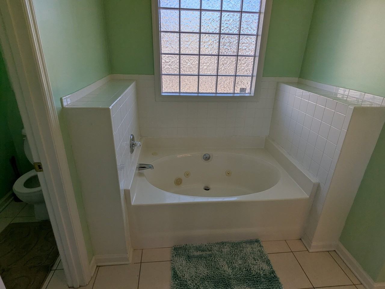 3319 Auburn Dr - Photo 3 of 40