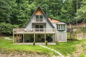 featured image of 864 Trojan Horse Cir #UPPER