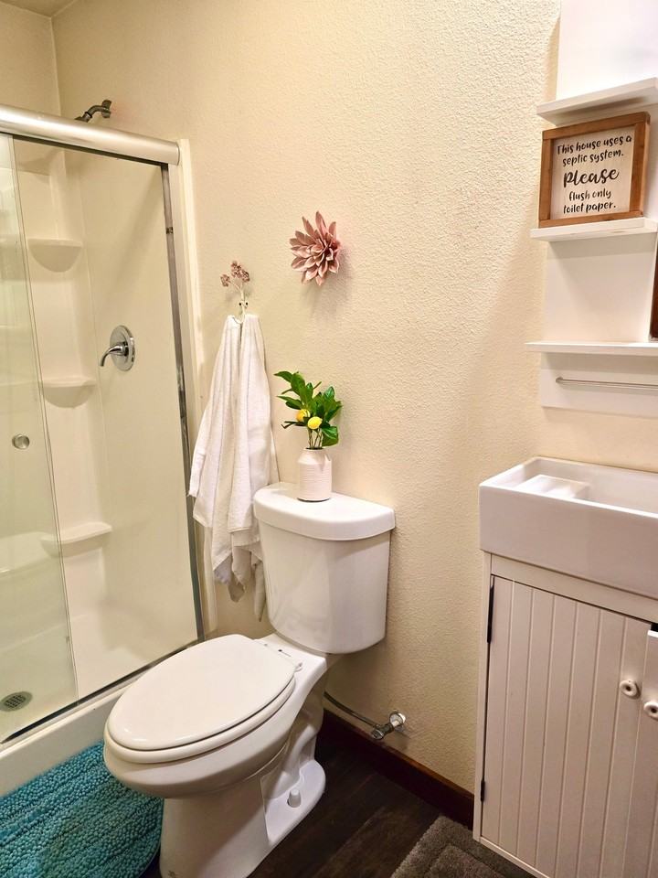 23253 N Wall St #534 - Photo 3 of 20