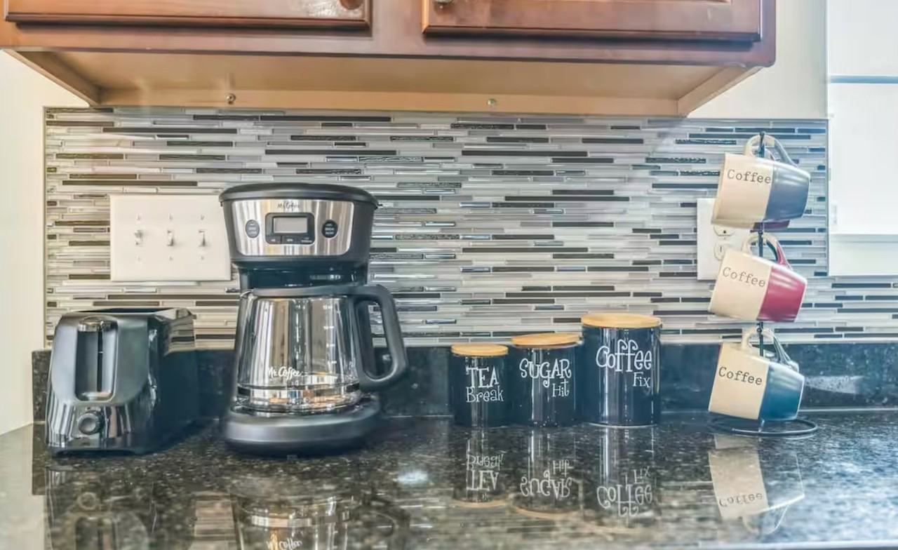 7980 Blue Stream Dr - Photo 5 of 17