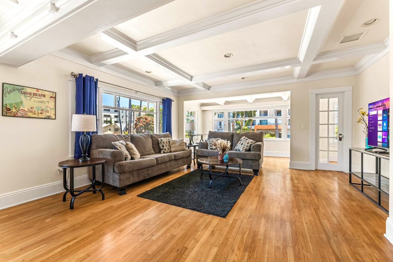 841 E Ocean Blvd - Photo 3 of 20