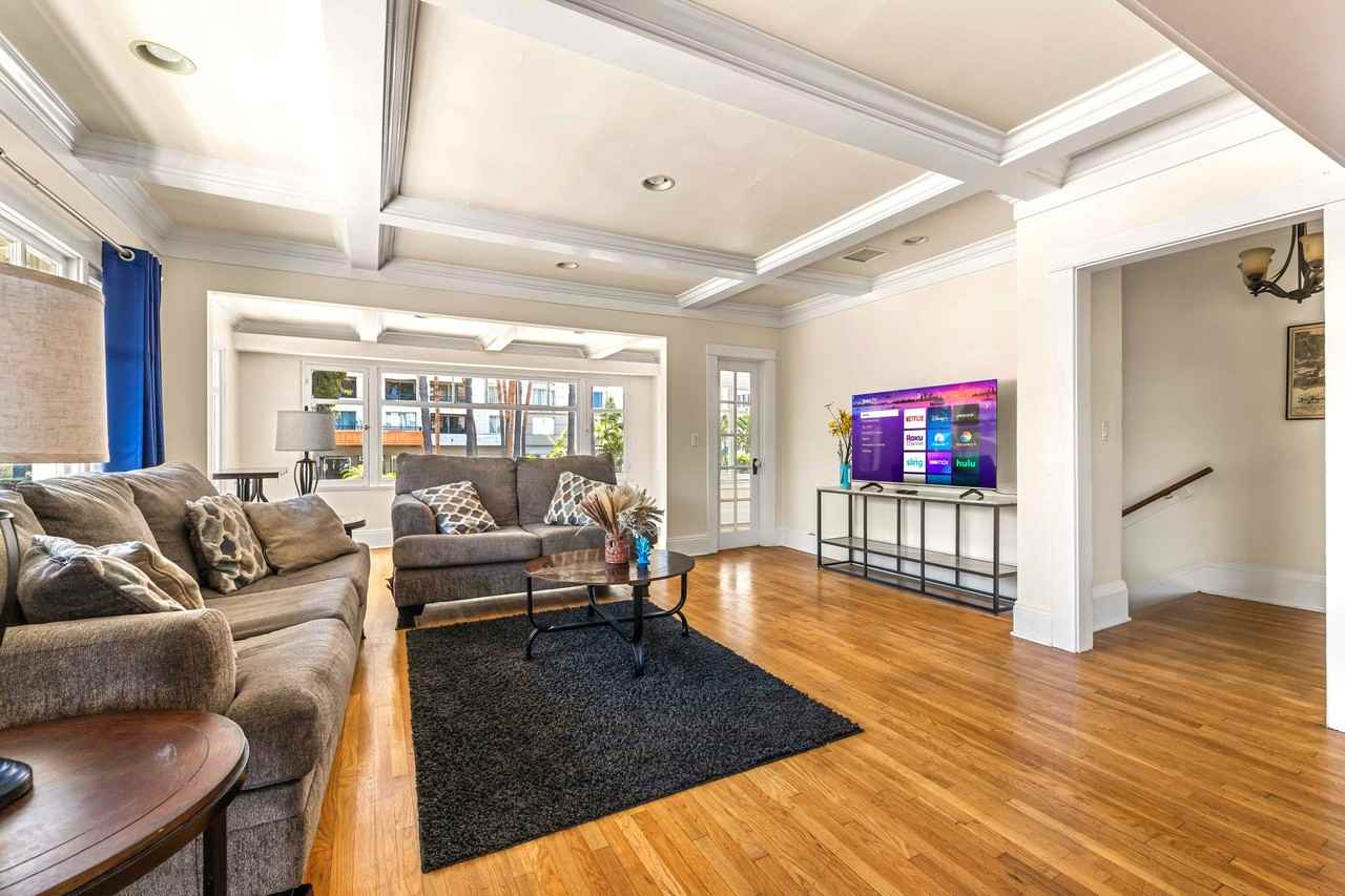 841 E Ocean Blvd - Photo 4 of 20