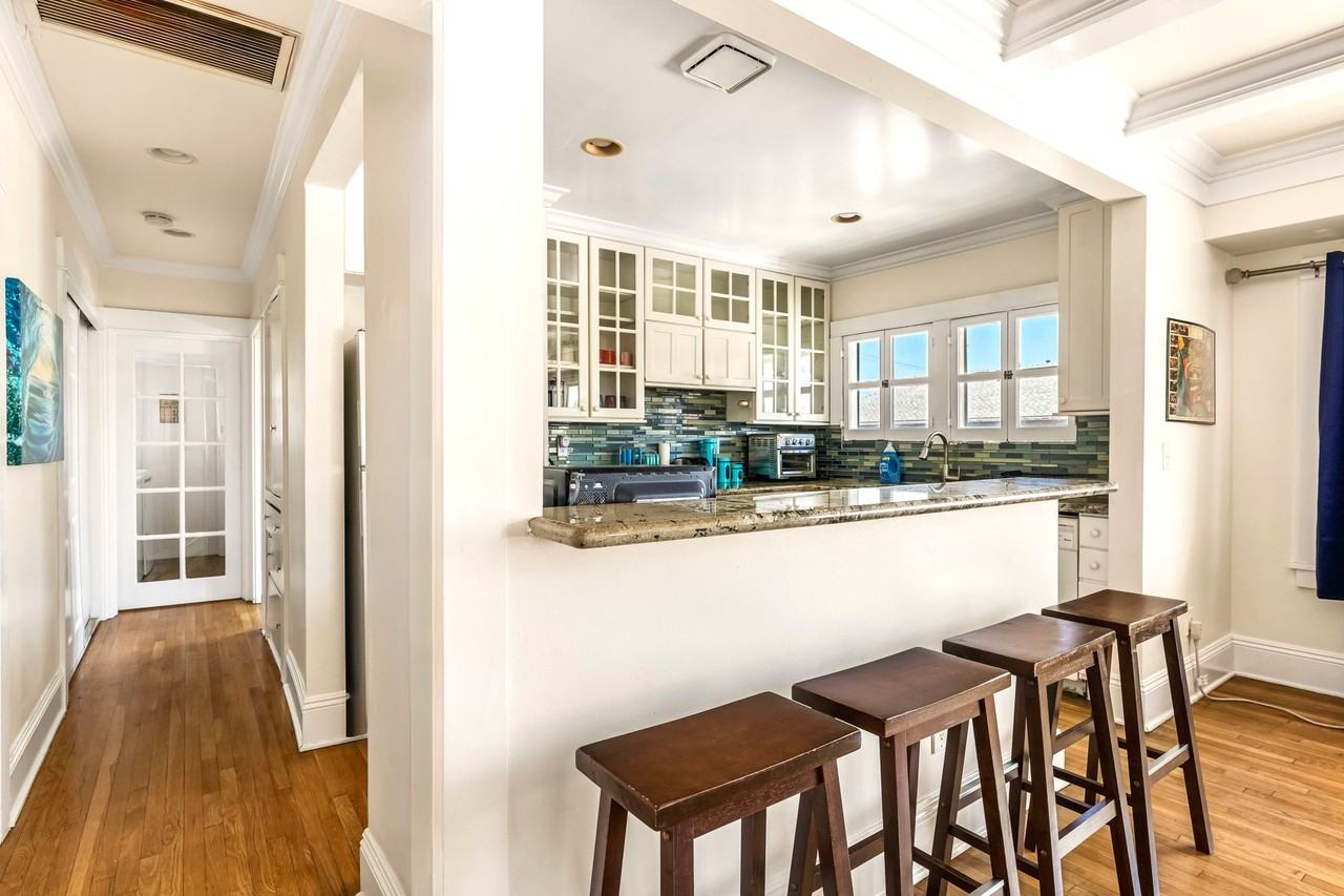 841 E Ocean Blvd - Photo 7 of 20
