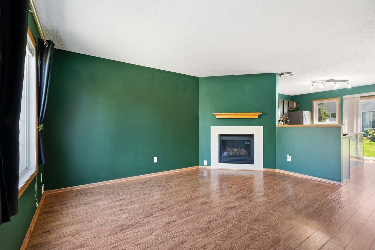 4961 Emmit Dr N #3 - Photo 5 of 13