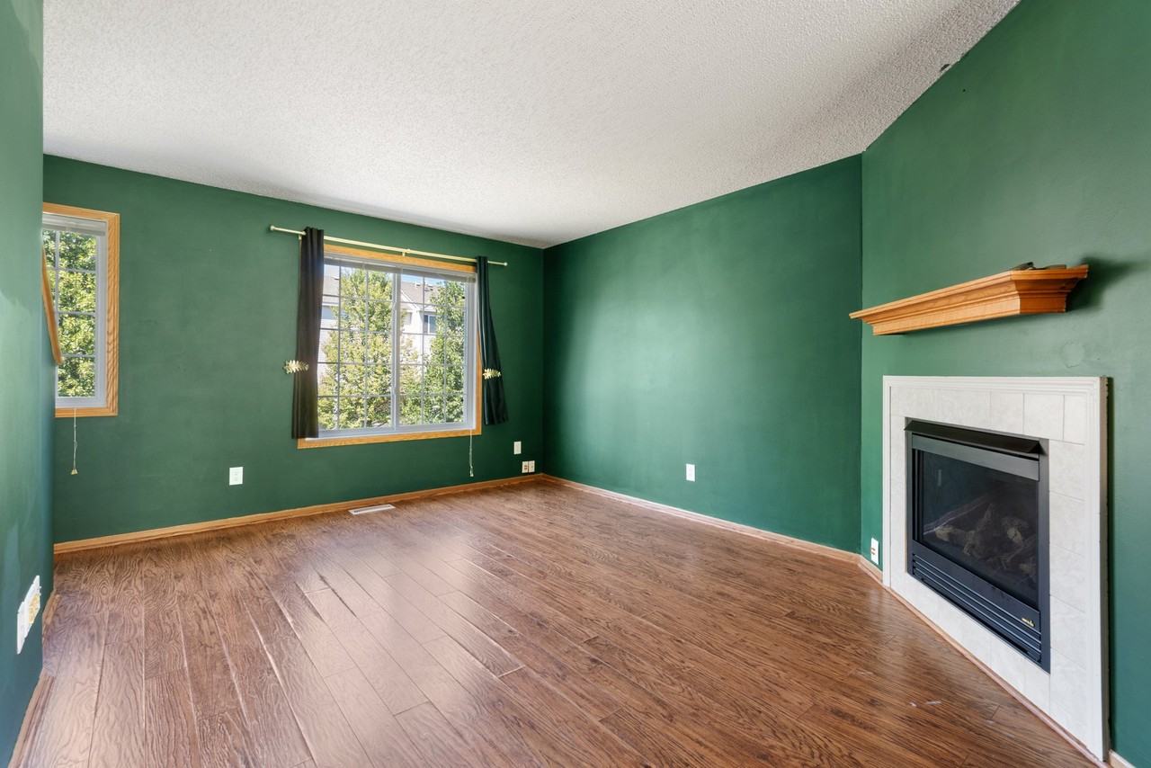 4961 Emmit Dr N #3 - Photo 6 of 13