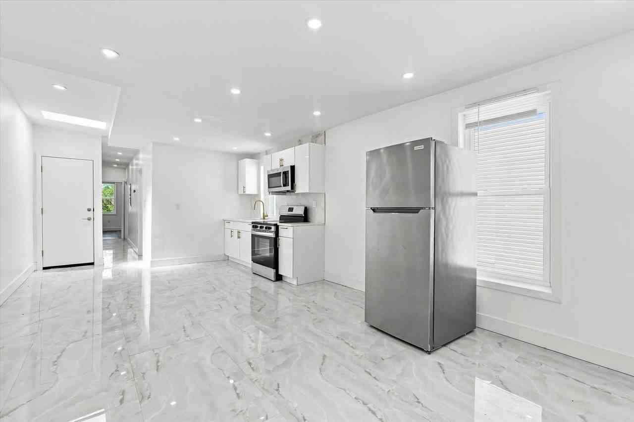 1119 Nst #1119N41st - Photo 6 of 13