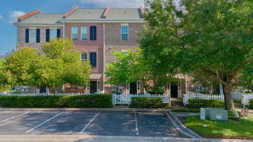 featured image of 926 Price Ln Unit F
