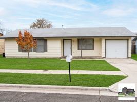 featured image of 705 Traci Dr