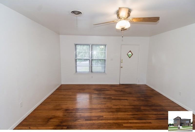 304 Ridge St - Photo 2 of 50