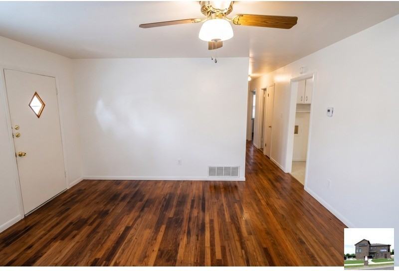 304 Ridge St - Photo 3 of 50