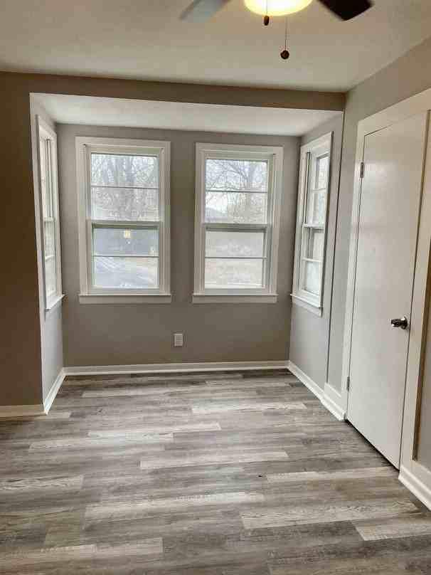 8 W Brown St #NA - Photo 5 of 8