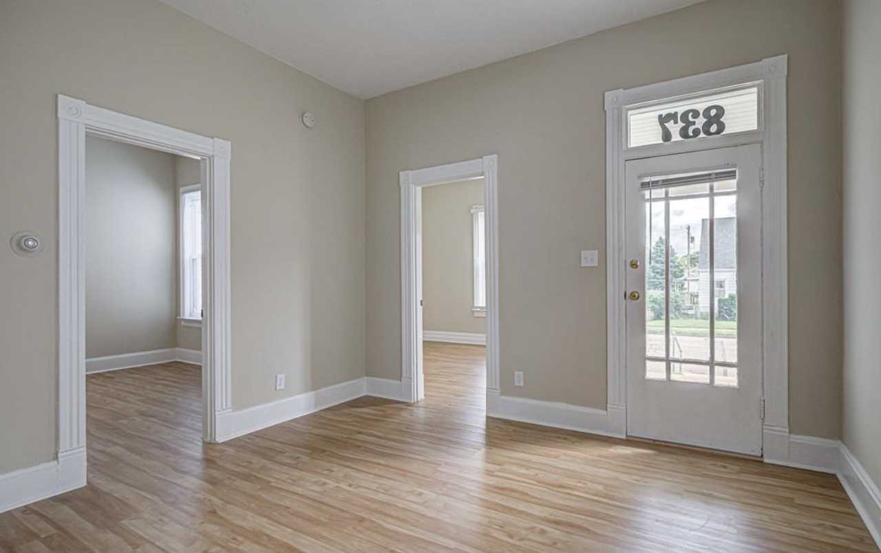 837 Franklin St #NA - Photo 4 of 17