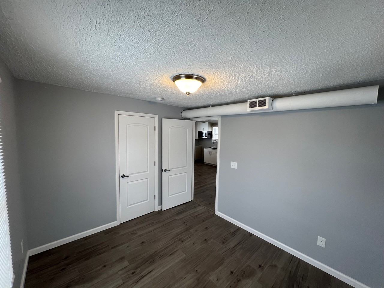 1144 Campbell St #NA - Photo 4 of 9