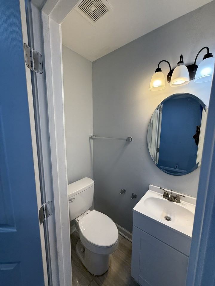1617 Glenwood Ave #NA - Photo 4 of 22
