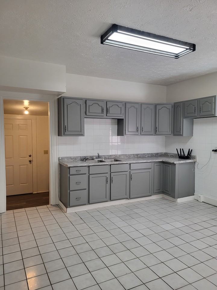 1510 Chapel St #1510 - Photo 3 of 18