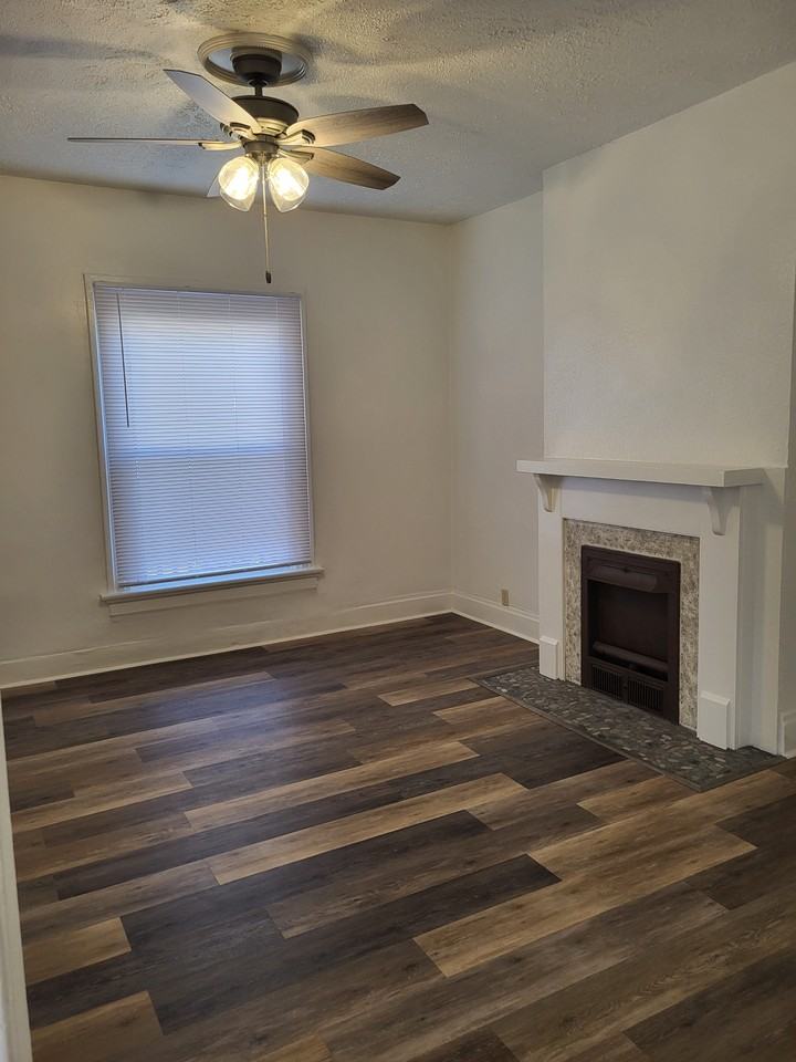 1510 Chapel St #1510 - Photo 5 of 18