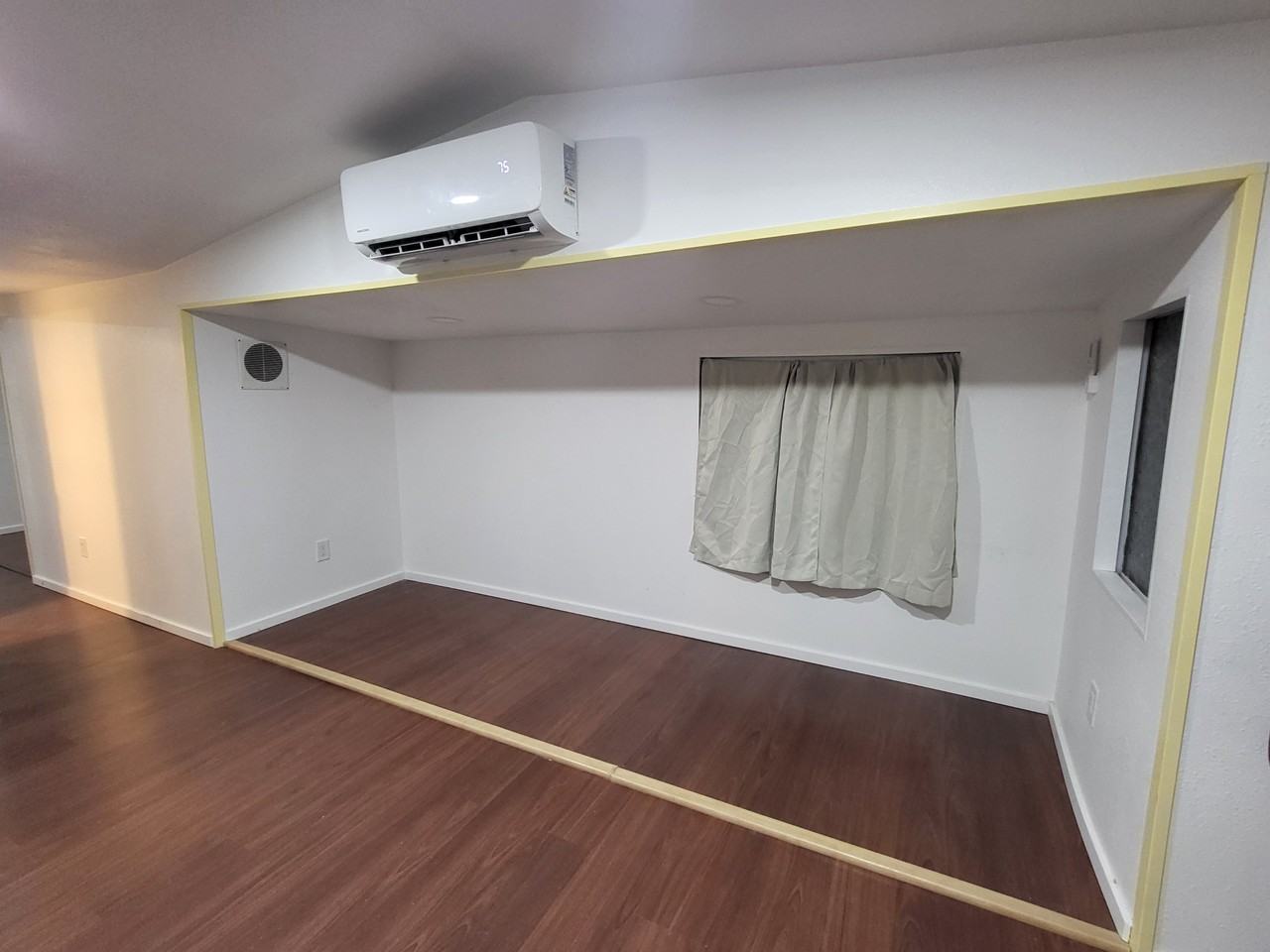 8133 East 6th Avenue - Park Model Rv #1 - Photo 2 of 9