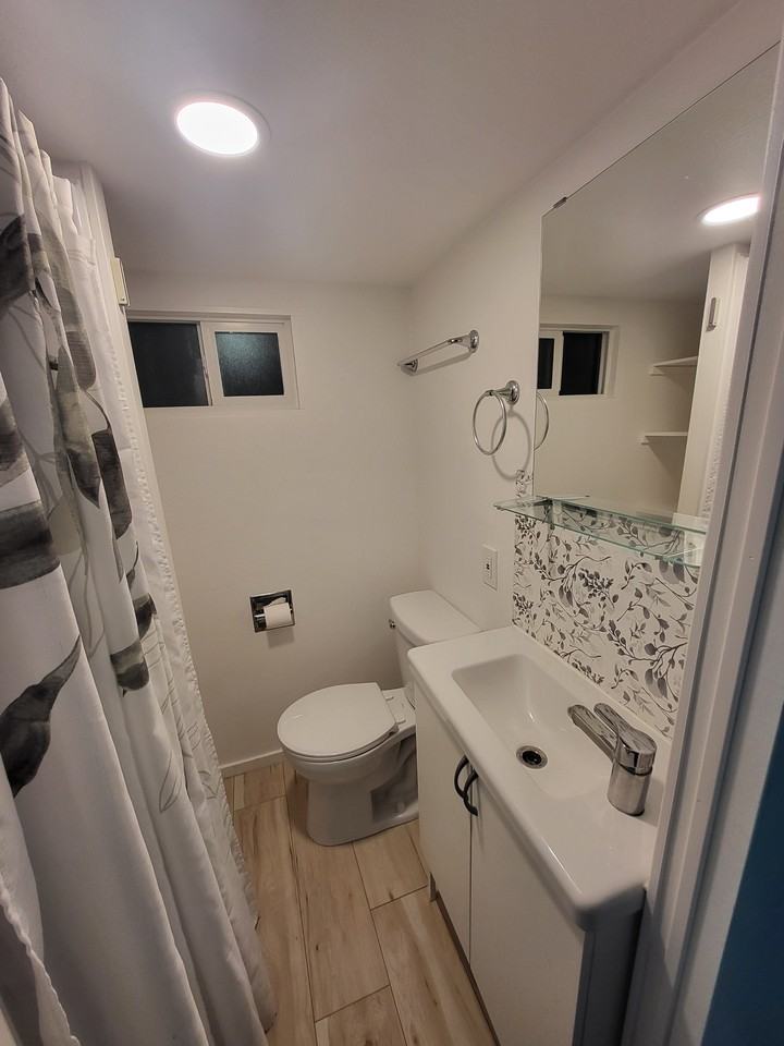 8133 East 6th Avenue - Park Model Rv #1 - Photo 6 of 9
