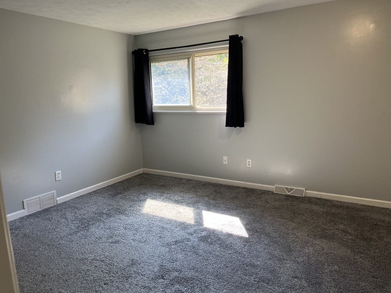 5219 Cline Rd #D - Photo 5 of 13