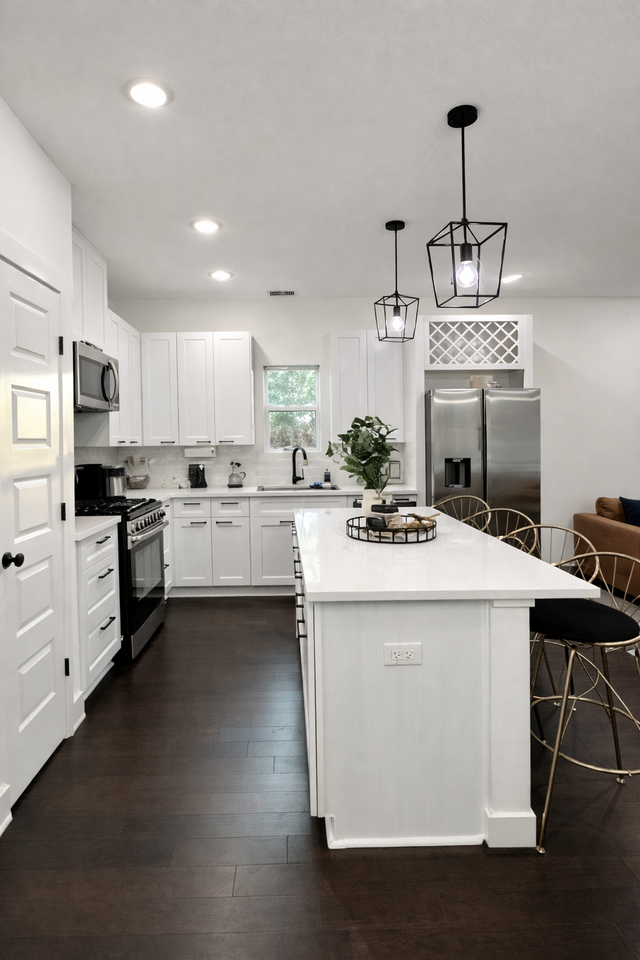2417 Noble St #NA - Photo 6 of 22
