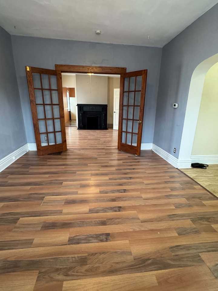 441 Fargo Ave #1LOWER - Photo 5 of 20
