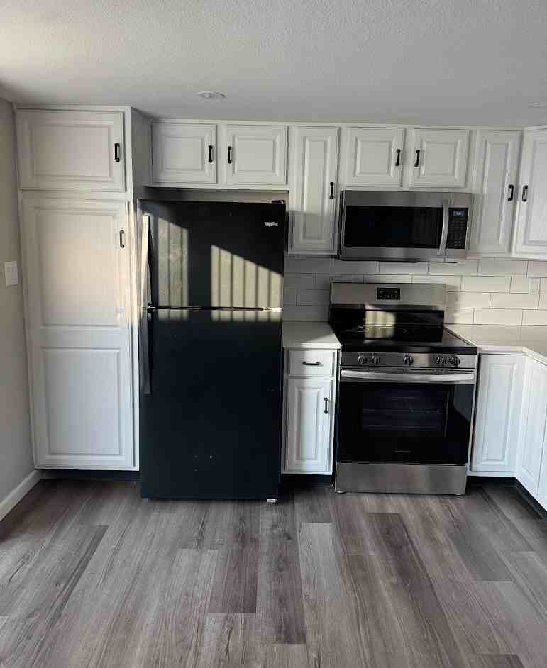780 San Bruno Pl #NA - Photo 3 of 31