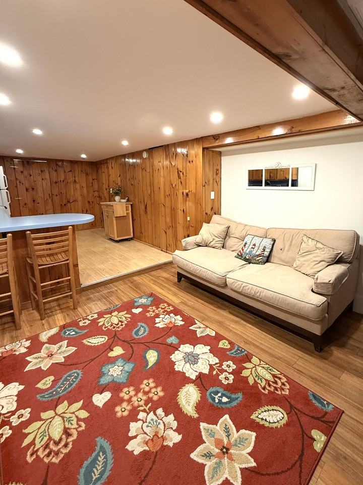 9 Seaview Ave #NA - Photo 4 of 12
