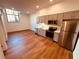 featured image of 204 N George St #211