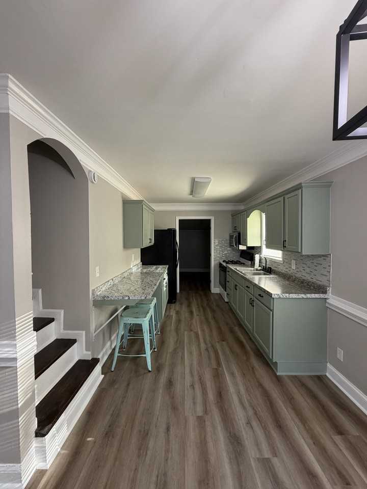 274 Maple St #NA - Photo 7 of 22