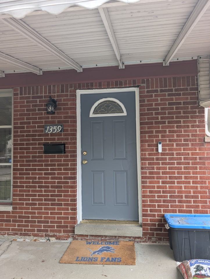 1359 Berkshire Street - Photo 4 of 10