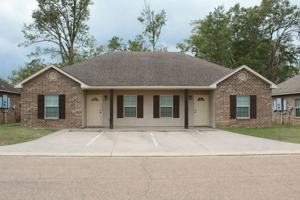 featured image of 1972 Arkansas Rd