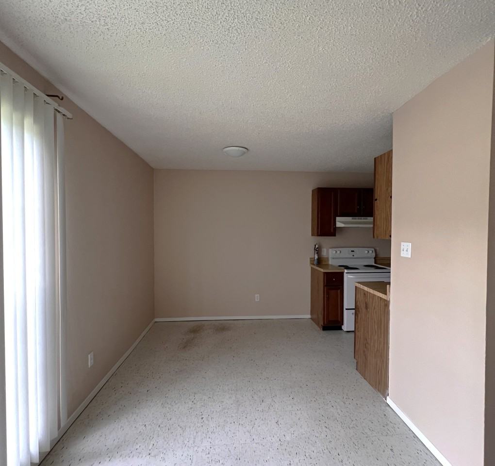 1903 Jean St #10 - Photo 6 of 18
