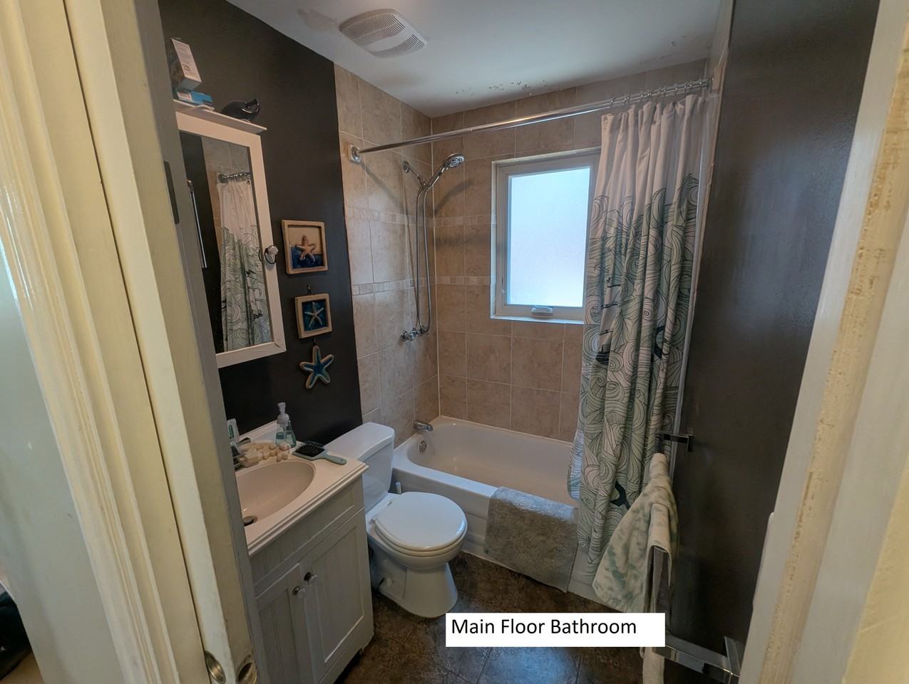176 Westview Boulevard #1 - Photo 4 of 11