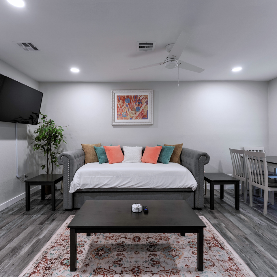 1116 Morgan Ave #203 - Photo 5 of 13