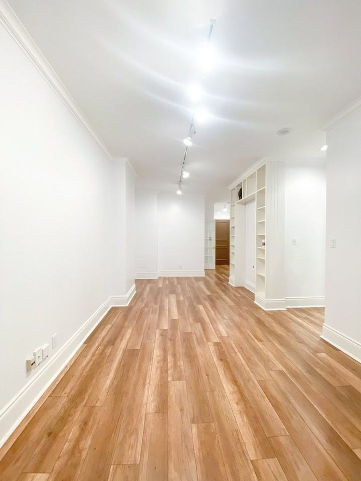 102 Bloor St W - Photo 3 of 14