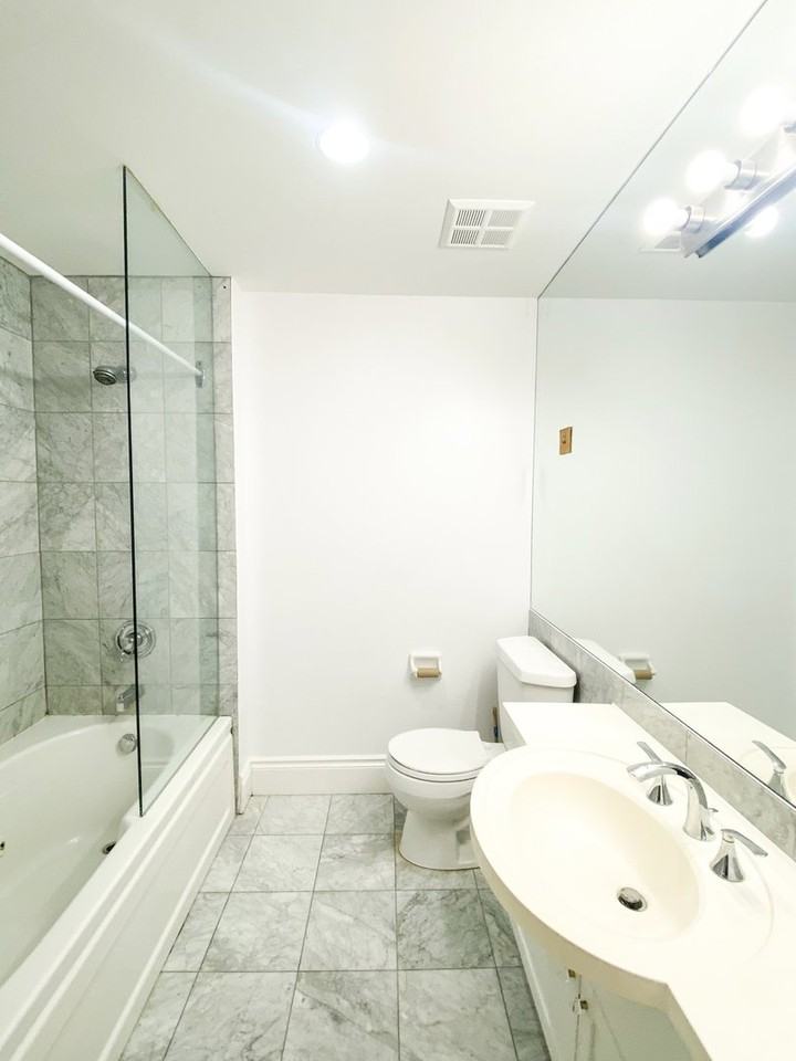 102 Bloor St W - Photo 6 of 14