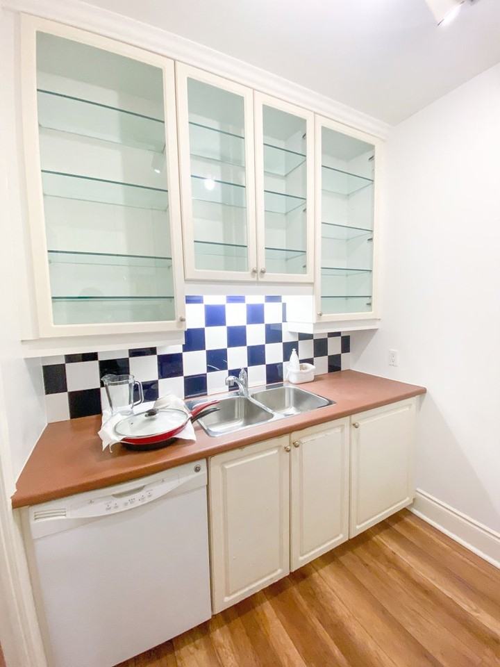 102 Bloor St W - Photo 7 of 14