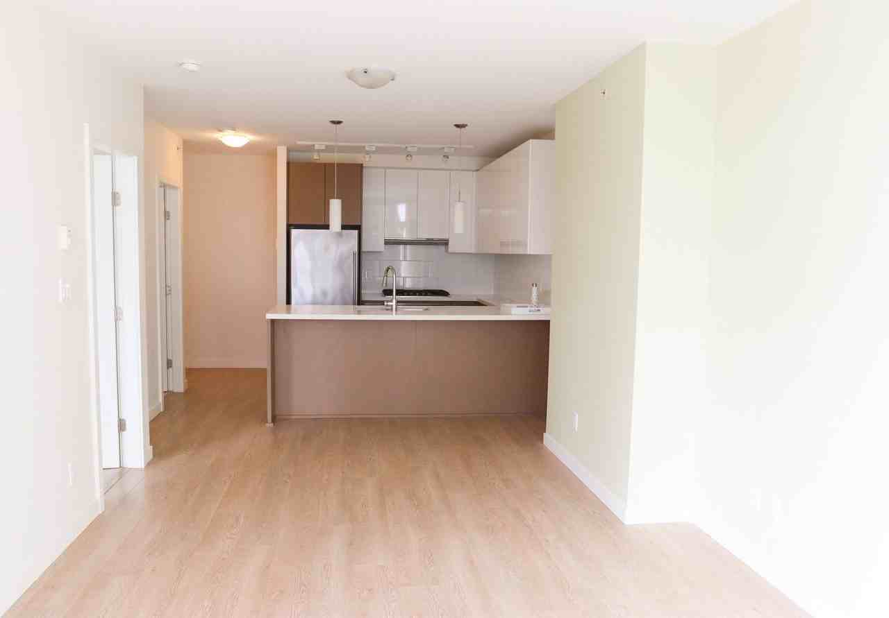 3080 Lincoln Ave - Photo 5 of 10