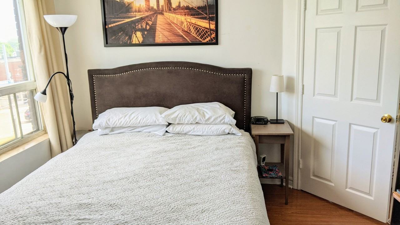 484 Roncesvalles Ave - Photo 5 of 8